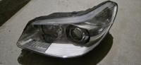 Citroen C5 2004.-2008. xenon far L.