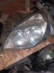Citroen C5 prednji lijevi far