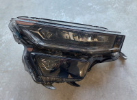 Desni far škoda kodiaq