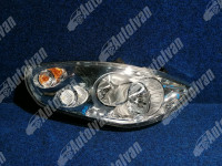 FAR / LAMPA / SVJETLO RENAULT MASTER III 260108490R PREDNJI DESNI
