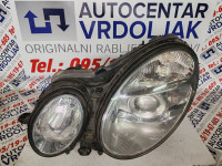 Far /Mercedes E klasa 2004 /Lijevi /Oštećenje vidljivo