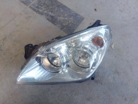 Far prednji lijevi za astru h gtc