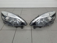 Farovi prednji ljevi + desni, Scenic III JZ  2013.-2017.