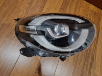 Fiat 500L desni FULL LED far