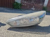 Ford Focus lijevi far