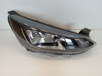 FORD FOCUS  MK4 JX7B13W029CE FAROVI PREDNIJE  DESNA