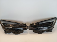 FULL LED TOYOTA CHR  II 81110-F4240 FAR PREDNIJ  DESNI