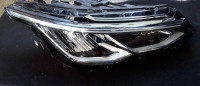 GOLF 8 PREDNJI FAROVI LED KPL L+D 5H1941