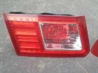 Honda Accord 8gen (2008-2014) ZADNJA LIJEVA LAMPA NA HAUBI