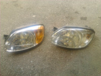 Hyundai accent farovi_cijeli