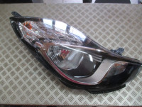 LAMPA FAR DESNA STRANA ILI LIJEVA HYUNDAI IX20 IX-20 2010R->