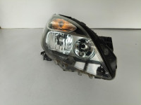 LAMPA FAR DESNA STRANA MERCEDES B-KLASA W246 11-14