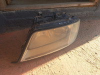 lijevi far audi a6 c5