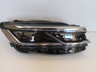MATRIX TOUAREG 761 761941082 FAR FAROVI PREDNIJ  NOVO