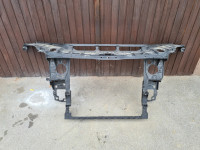 Mercedea gle 166 vezni lim i traverza