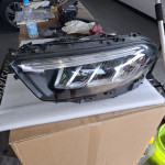 Mercedes A klasa a1779064306 prednji lijevi far prodajem