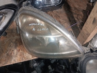 Mercedes a klasa w168 prednji farovi