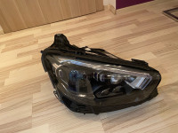 Mercedes AMG 53  desni led