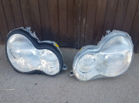 Mercedes benz c-klassa A203 halogenski far lijevi desni