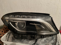 Mercedes GLA 2016 LED desni far