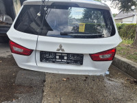 mitsubishi asx zadnje lijevo i desno štop svijetlo sa haube