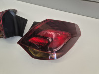 Opel astra J zadnja desna lampa