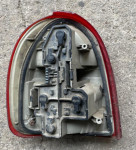 Opel Corsa B stražnje desno stop svijetlo