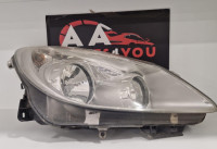 OPEL CORSA D DESNI FAR