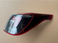 Opel Crossland desna štop lampa