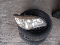 Opel zafira A prednja desna lampa