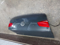 pasat b7 zadnja hauba štop svjetlo brava gepeka