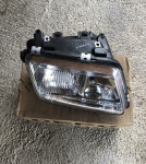 PREDNJE DESNO FARNO SVJETLO DESNO PREDNJE AUDI A3 441-1126