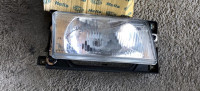 Prednje desno svjetlo za Polo 86C VW 1ae006319 Hella