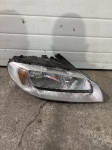 PREDNJI DESNI FAR VOLVO V70 LIFT 2015