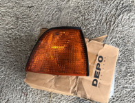 PREDNJI DESNI ŽMIGAVAC BMW 3 E36 žmigavac