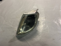 PREDNJI LIJEVI ŽMIGAVAC CITROEN SAXO