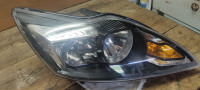 Prodajem prednji far za Ford fokus Mk2 novi bez žarulja