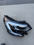 Renault captur 2 desni far 01393002 260104095r
