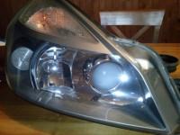 Renault Espace 2002-2005.god Xenon farovi,maglenke,zadnji farovi