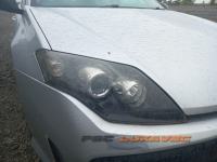 RENAULT LAGUNA 3 DESNI FAR 2009