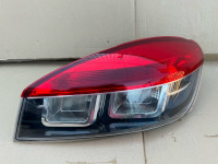 Renault Megane 3 Coupe Zadnja Desna Lampa Svjetlo Svijetlo