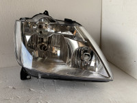 Renault Modus desni far 7701058180