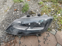 seat alhambra prednji lijevi far 2013