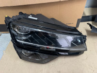 Škoda karoq desni far 57B941016D