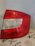 Škoda Rapid 5JH945096 5JH945112 Sedan Liftback štop desni