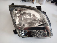 Suzuki ignis prednji desni far