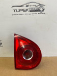 VOLKSWAGEN GOLF 5 2004- ZADNJA LIJEVA UNUTARNJA LAMPA