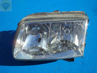 VW Polo 2001 - lijevi far