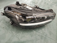 VW T CROSS DESNI LED FAR