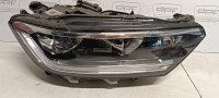 VW T roc FL lift IQ. prednji desni far